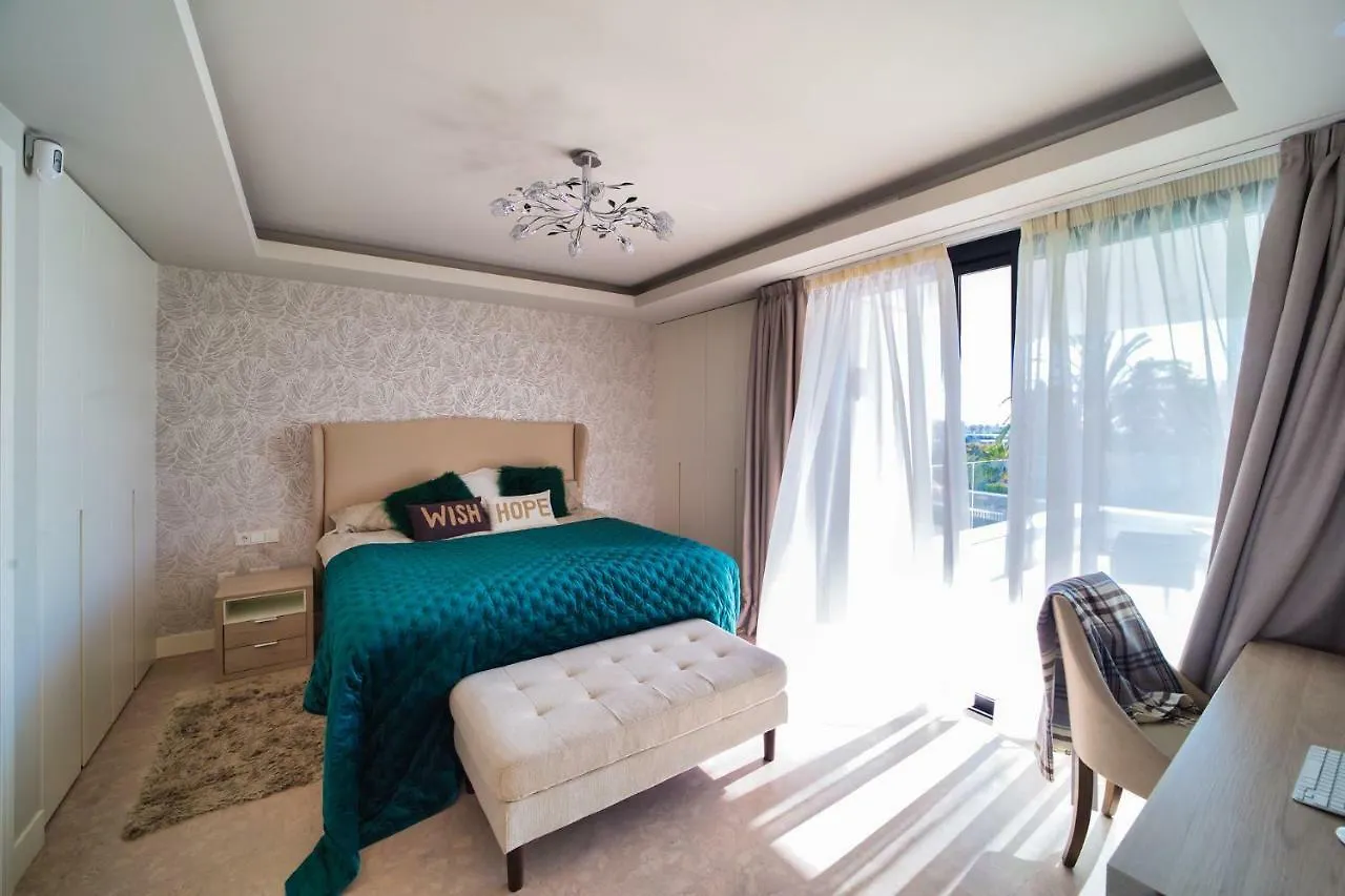 Calle Pleyades, Azahar De Marbella Hotel